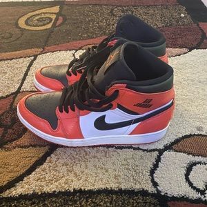 Air Jordan 1 Rare Air 'Max Orange"